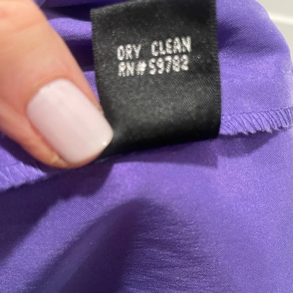 Adrianna Papell Black Cap Sleeve Cocktail Dress with Purple Lining - Picture 15 of 15